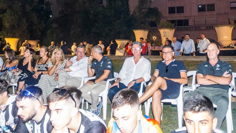 Benidorm dona la benvinguda a quasi 4000 jóvens, xics i xiques, dels cinc continents per a la 28 Costa Blanca Cup