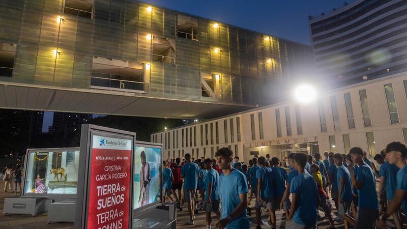 Benidorm dona la benvinguda a quasi 4000 jóvens, xics i xiques, dels cinc continents per a la 28 Costa Blanca Cup