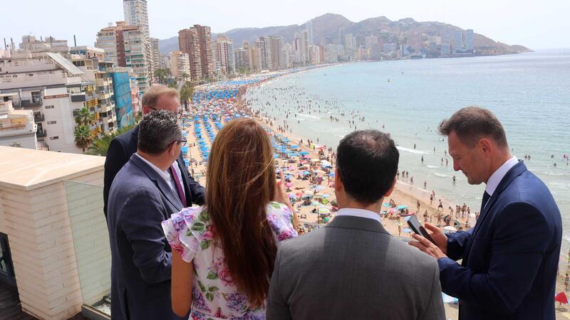 La ciudad balnearia ucraniana de Truskavest se interesa por el modelo de gestión turística de Benidorm