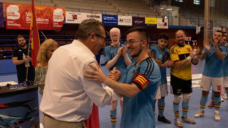 Espanya supera a Anglaterra en la final de futbol sala per a cecs del Costa Blanca Cup