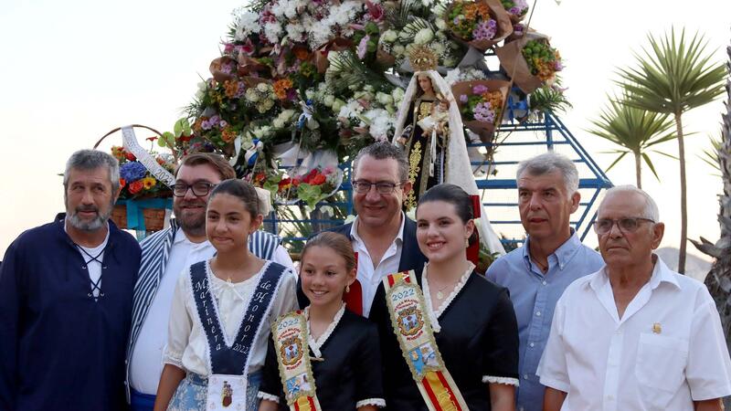 Benidorm offers to the Virgen del Carmen and remembers those who died in the sea
