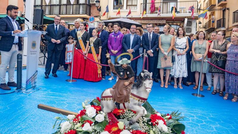 Con la presentación del cartel anunciador, Benidorm inicia la cuenta atrás de sus Festes Majors Patronals
