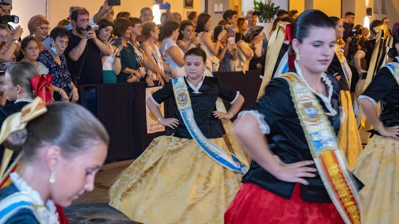 Con la presentación del cartel anunciador, Benidorm inicia la cuenta atrás de sus Festes Majors Patronals