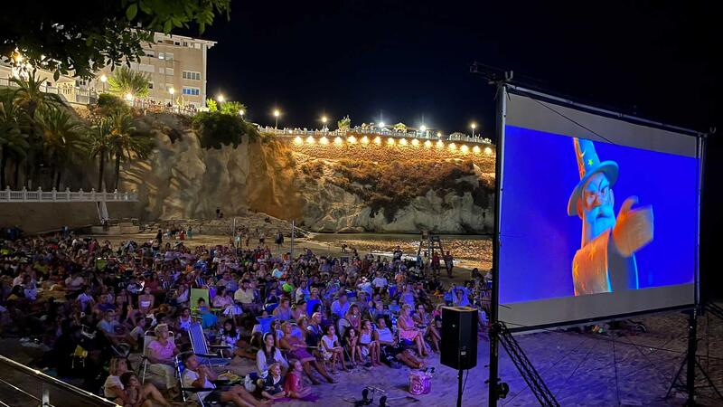 ‘Bebé jefazo’ clausura la edición de ‘Cinema a la platja’ de 2022