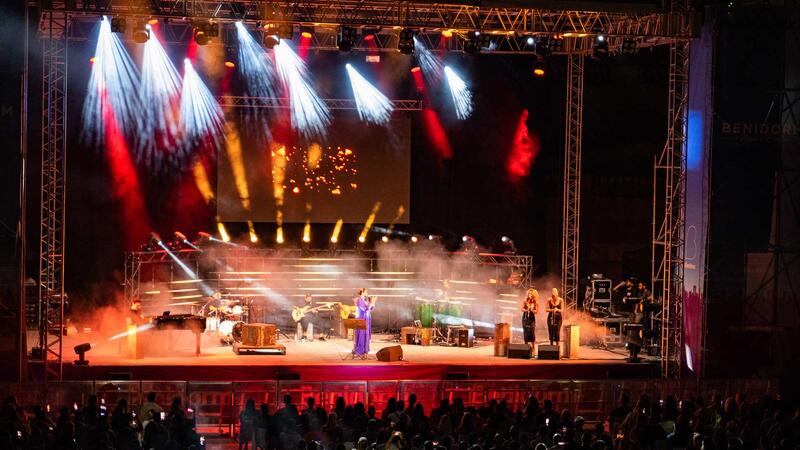 Niña Pastori celebra en Benidorm sus primeros 25 años en los escenarios