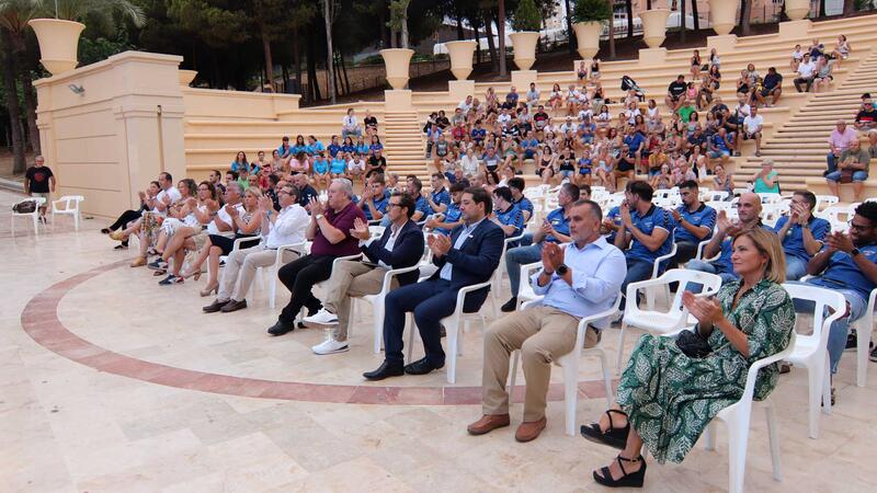 El TM Benidorm es presenta davant la seua afició amb l