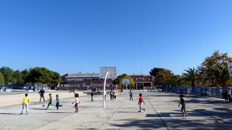 Ciudadanos propone dotar de áreas de sombra los colegios de Benidorm y los juegos infantiles de parques municipales