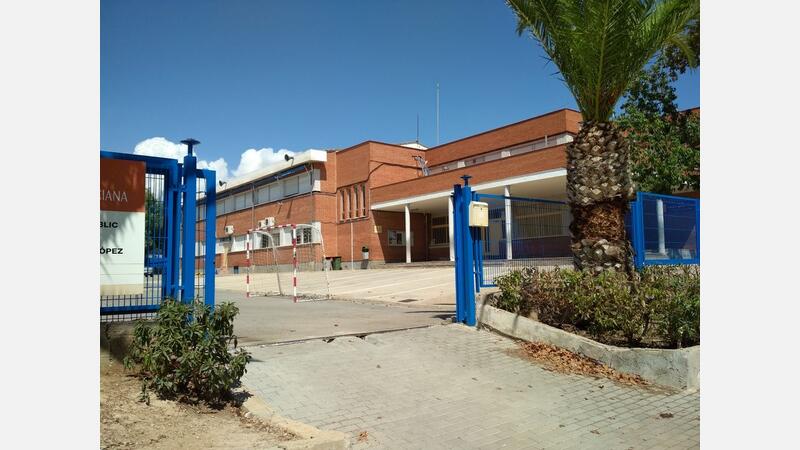 Ciudadanos propone dotar de áreas de sombra los colegios de Benidorm y los juegos infantiles de parques municipales