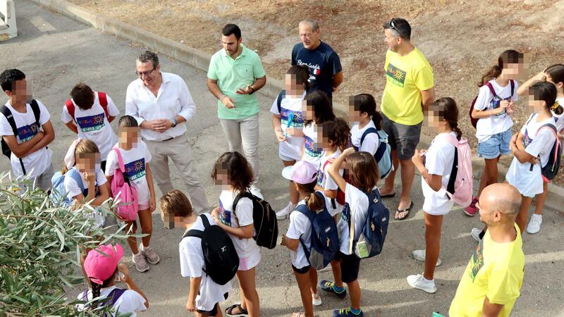 The educational, sports and summer leisure programs reach almost 2,000 children between the ages of 3 and 16 registered