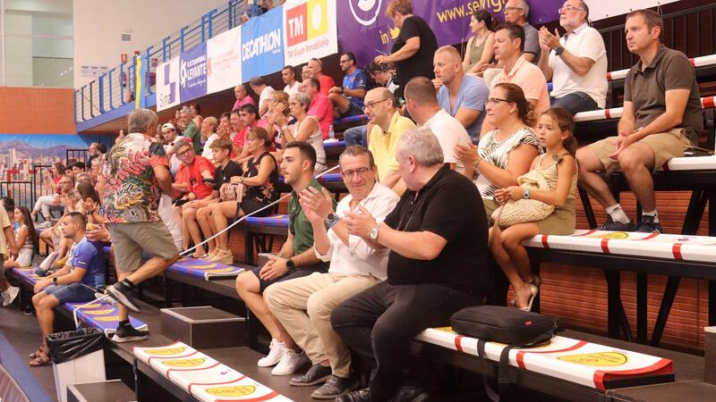 El TM Benidorm estrena la temporada amb una patida victòria a casa enfront del Bidasoa Irun