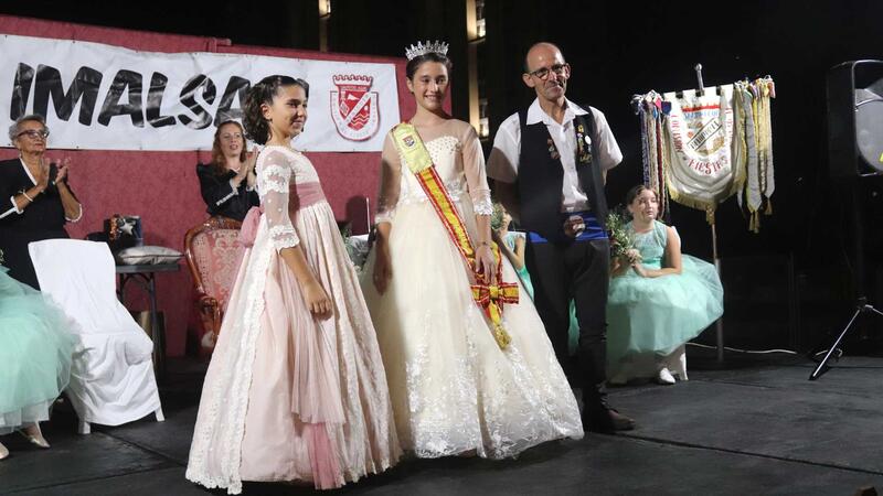 Imalsa II inicia les seues festes amb la coronació de la seua reina, la xiqueta Valentina Rodríguez