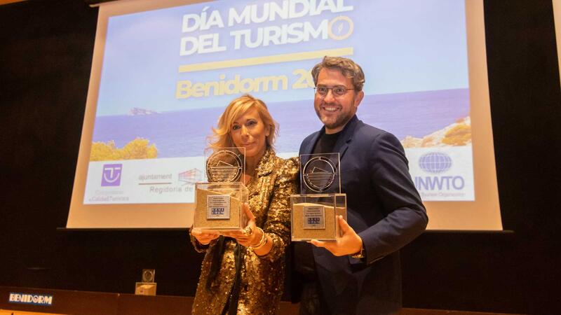 Benidorm reconoce el papel de RTVE, Alaska, Máximo Huerta y el hotel Don Pancho en la proyección de su marca