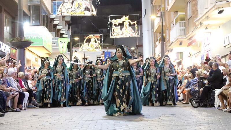 Las tropas cristianas y moras toman Benidorm