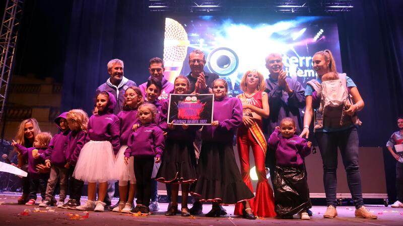 Les penyes Bavallons i A tot arreu, guanyadores dels concursos de payback Infantil i Adult