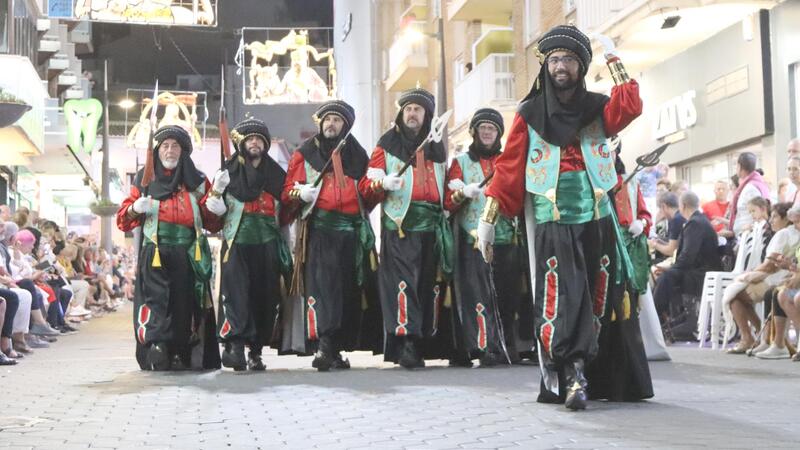 Las tropas cristianas y moras toman Benidorm