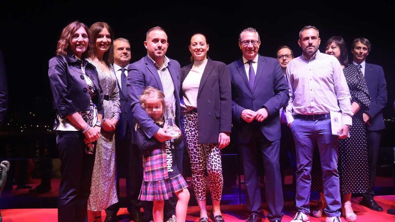 Jovempa entrega en Benidorm el premio al Talento Empresarial 2022 a Damián Simón, de Grupo Lofer 