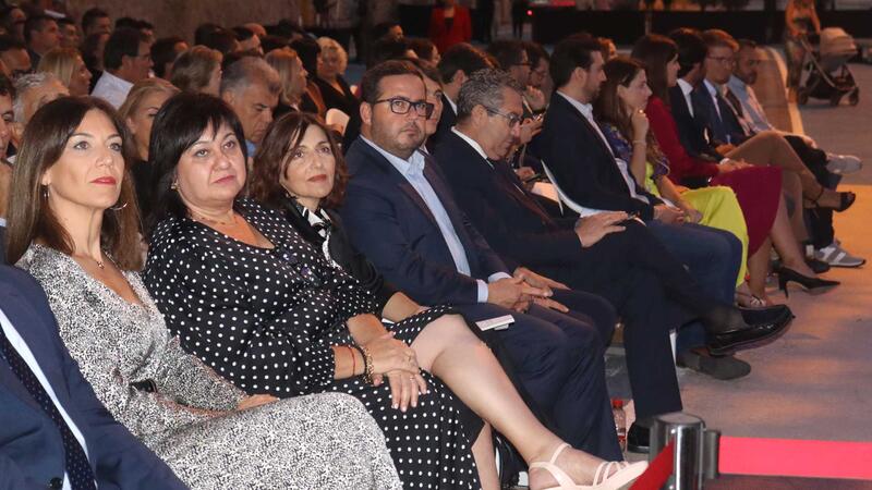 Jovempa entrega en Benidorm el premio al Talento Empresarial 2022 a Damián Simón, de Grupo Lofer 