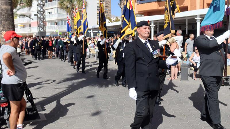 Benidorm conmemora otro año más el ‘Poppy Appeal’ con un desfile de la Royal British Legion