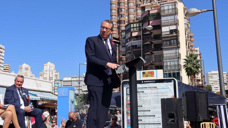 Benidorm conmemora otro año más el ‘Poppy Appeal’ con un desfile de la Royal British Legion