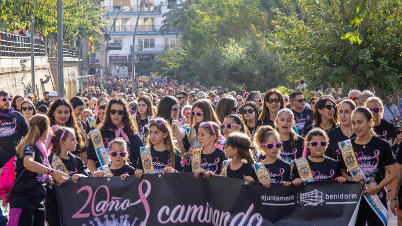 Anémona solidarity march brings together more than 6,000 people in Benidorm
