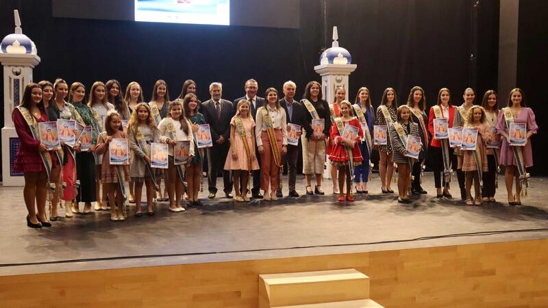 La Comissió presenta el Llibre de les Festes Majors Patronals estrenando el centro cultural 