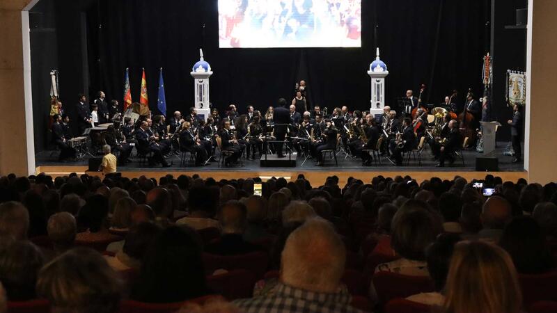 La Comissió presenta el Llibre de les Festes Majors Patronals estrenando el centro cultural 
