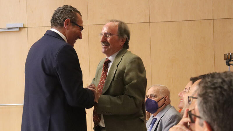 La Comissió presenta el Llibre de les Festes Majors Patronals estrenando el centro cultural 