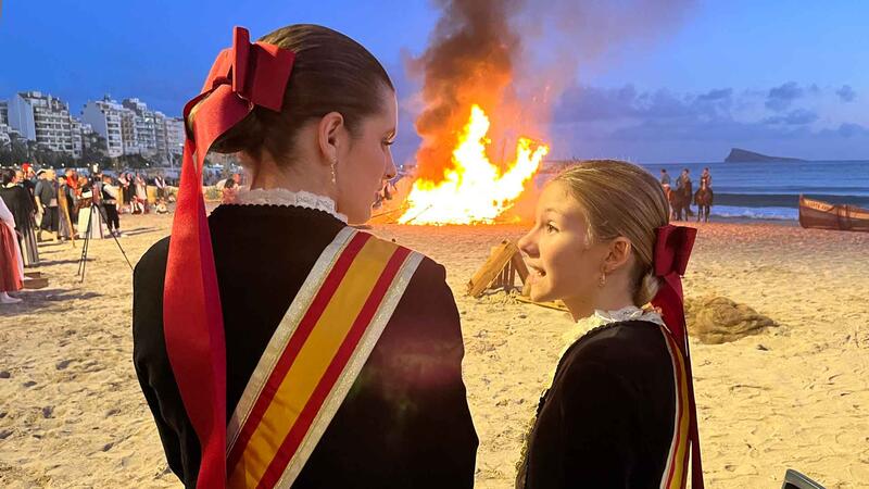La Mare de Déu rises again from the ashes in the performance of the Find