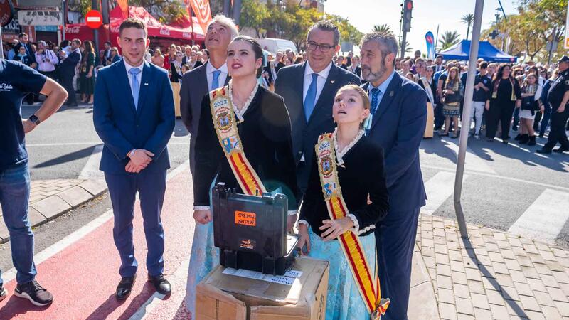 Six minutes of pure adrenaline in the first firing of rockets of Festes Majors Patronals