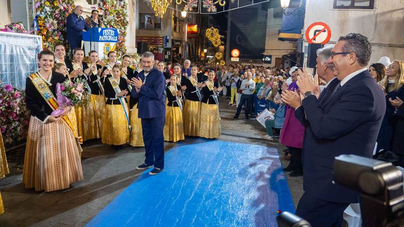 Benidorm offering to the Mare de Déu del Sofratge