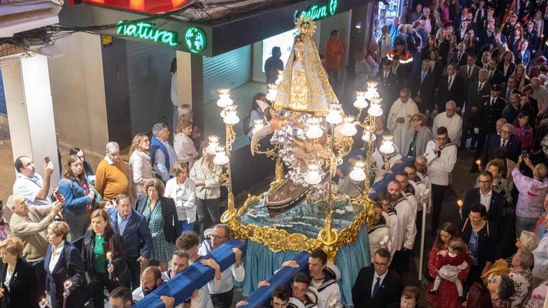 Fervor and devotion to the Mare de Déu del Sofratge in the streets of Benidorm