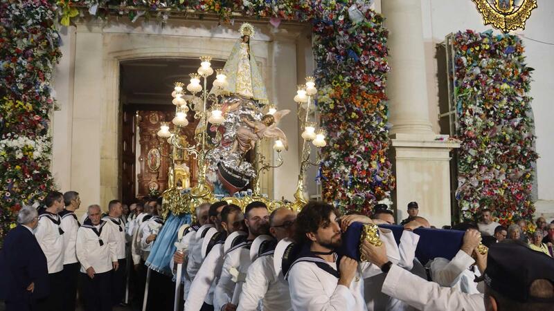 Benidorm shows its veneration for its patron saint, Sant Jaume