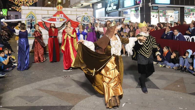 El Desfile del Humor de las peñas protagoniza la tarde del martes en Benidorm