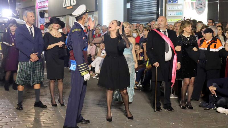 El Desfile del Humor de las peñas protagoniza la tarde del martes en Benidorm