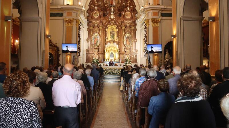 Les Festes Majors Patronals de Benidorm rinden tributo a los difuntos