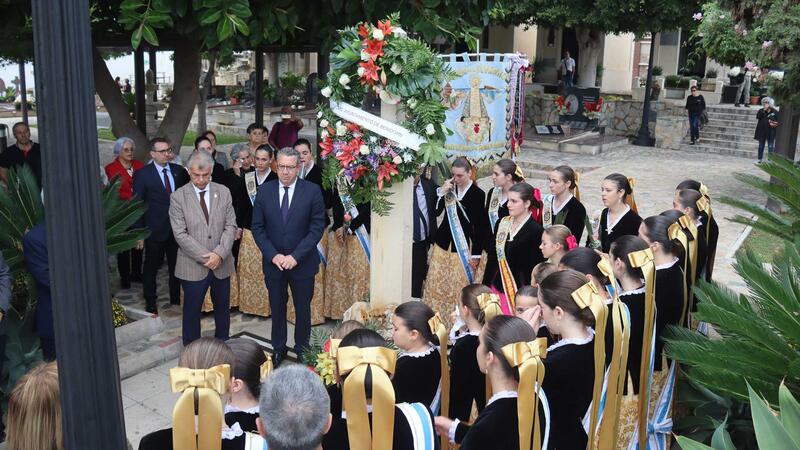 Les Festes Majors Patronals de Benidorm rinden tributo a los difuntos