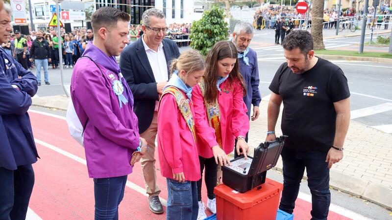 La desfilada de Carrosses i un gran Castell de focs artificials posen la cirereta a les Festes Majors Patronals 2022