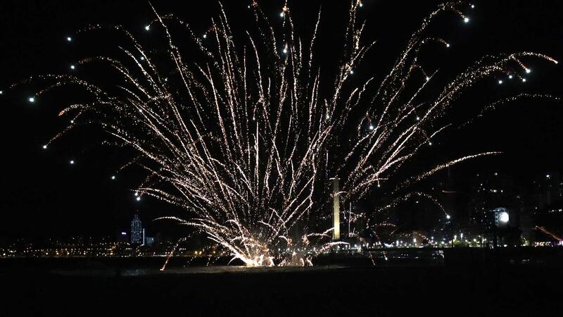 La desfilada de Carrosses i un gran Castell de focs artificials posen la cirereta a les Festes Majors Patronals 2022