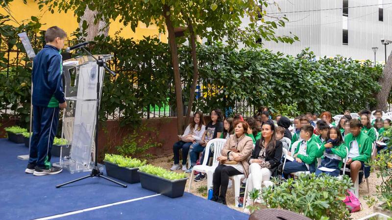 Benidorm commemora el Dia de les Lletres Valencianes