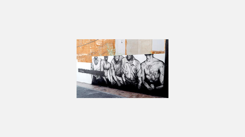 Mural Hunter