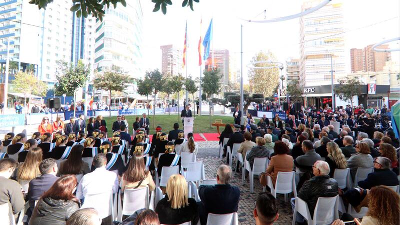 Benidorm recognizes on Constitution Day "the generosity" and "courage" of César Vicedo during the 