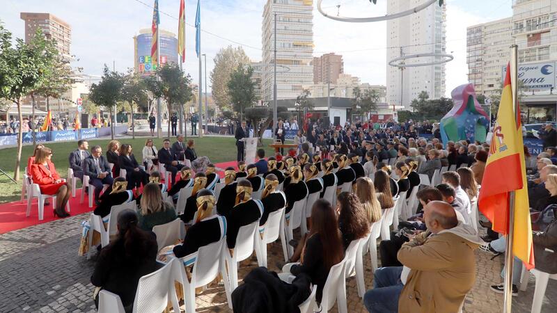 Benidorm recognizes on Constitution Day "the generosity" and "courage" of César Vicedo during the 