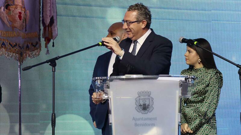 Angélica Morenilla y Daniela Talavera, nuevas reinas de les Festes Majors Patronals de Benidorm de 2023