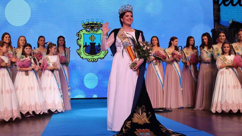 Angélica Morenilla y Daniela Talavera, nuevas reinas de les Festes Majors Patronals de Benidorm de 2023