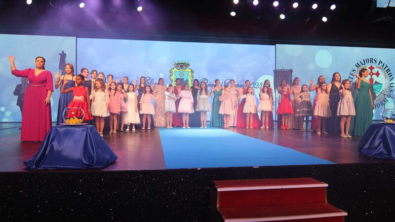 Angélica Morenilla y Daniela Talavera, nuevas reinas de les Festes Majors Patronals de Benidorm de 2023