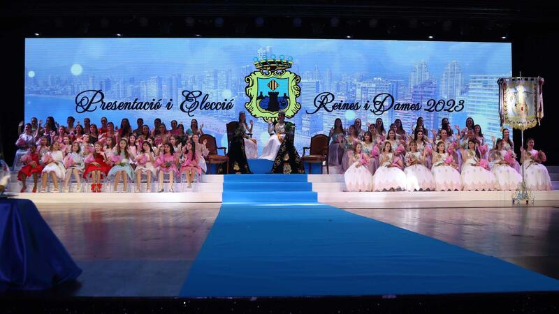 Angélica Morenilla y Daniela Talavera, nuevas reinas de les Festes Majors Patronals de Benidorm de 2023