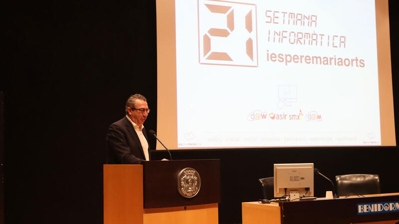 Toni Pérez destaca la importància i valor dels cicles formatius en la XXI Setmana de la Informàtica