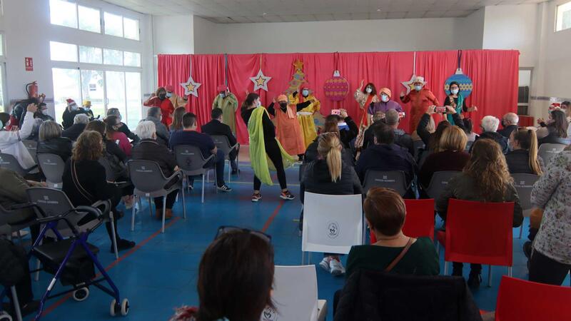 Los alumnos del Doble Amor vuelven a celebrar su tradicional Festival de Navidad 