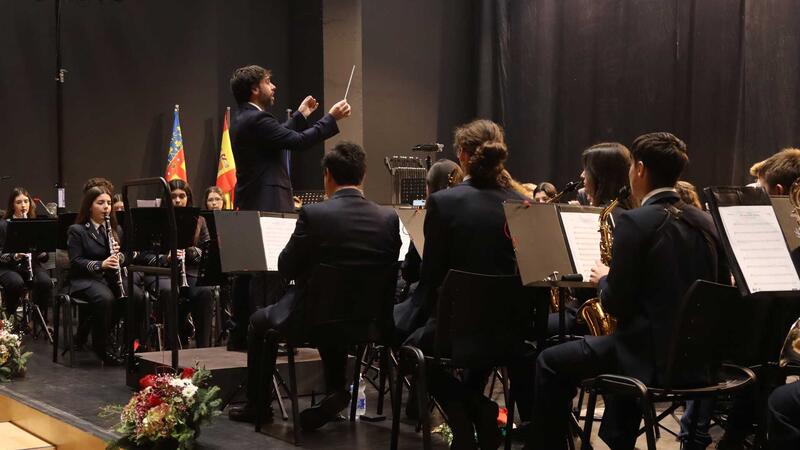 La Unión Musical de Benidorm despide los actos en honor a Santa Cecilia con un gran concierto en el Centro Cultural 