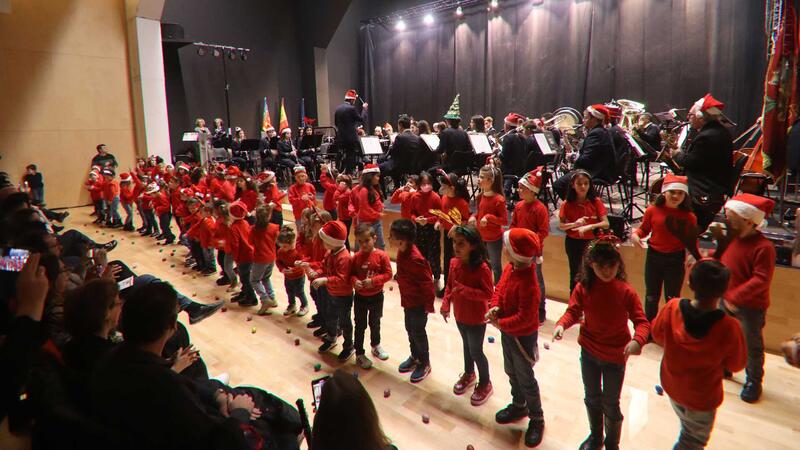 La Unión Musical de Benidorm despide los actos en honor a Santa Cecilia con un gran concierto en el Centro Cultural 
